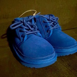 BLUE Toddler Ugg boots size 9